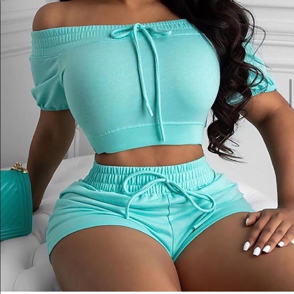 Two Piece Set